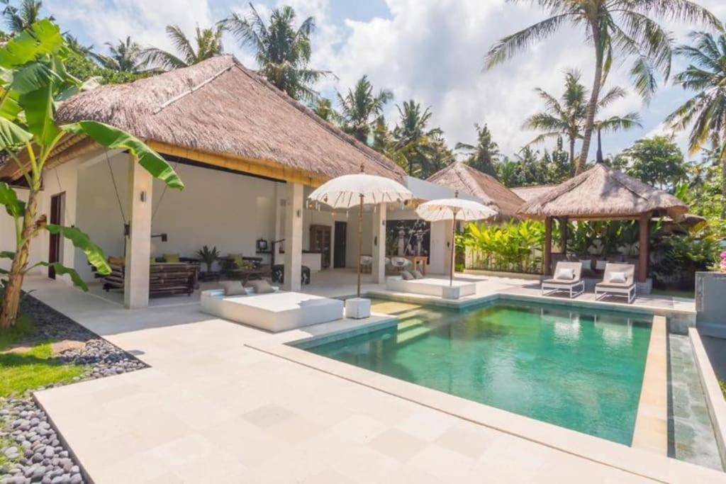 Villa Hidden Pearl, With Private Cook And Pool Karangasem エクステリア 写真