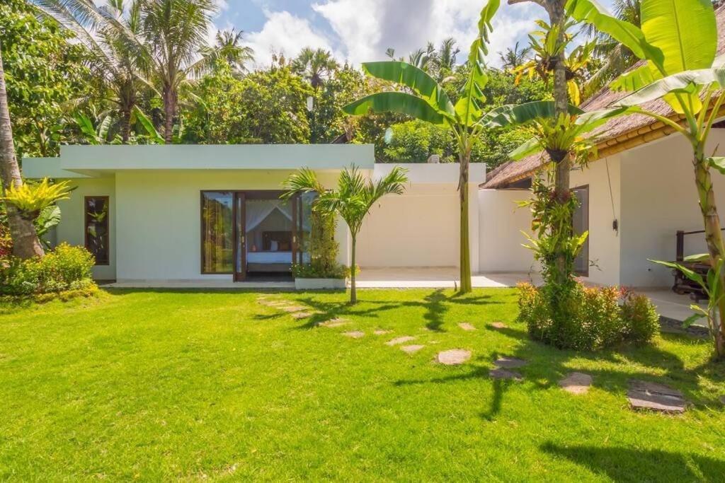 Villa Hidden Pearl, With Private Cook And Pool Karangasem エクステリア 写真